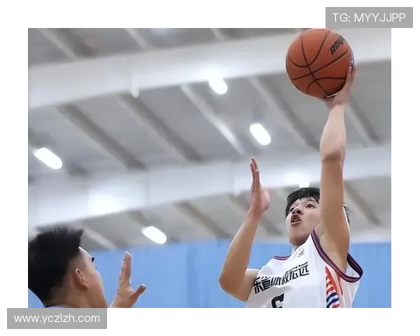 深圳险胜换帅 新疆豪取十连胜 周鹏助攻超王仕鹏